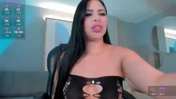 MiaRobertsX