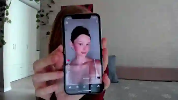 girlyAlicey