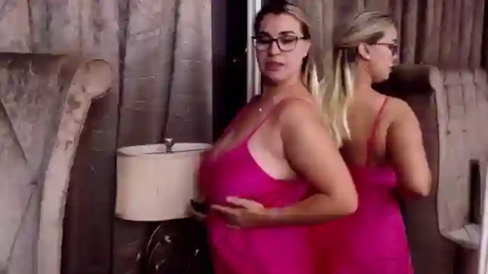 BustyGizelle