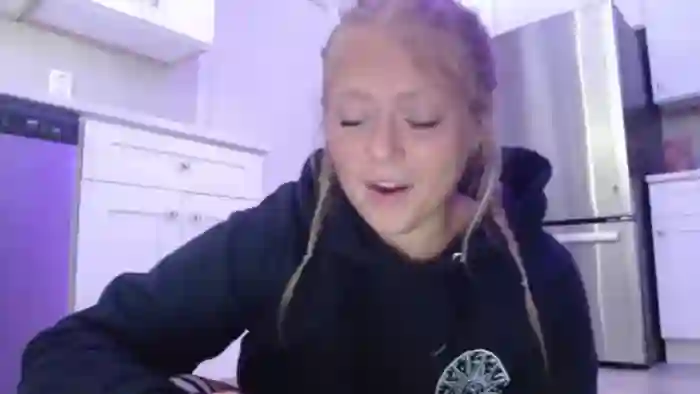 SneakyAlice