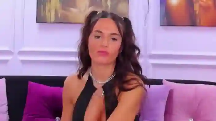 CarlaWhiteX