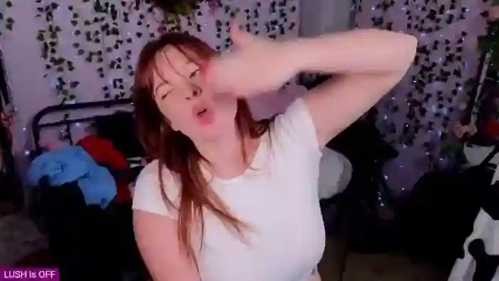 naughtybella_