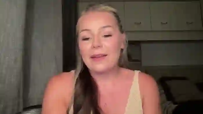 LarasDen