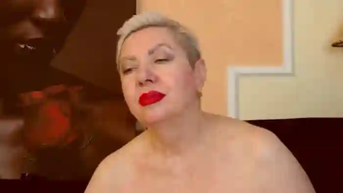 LADY__POSH