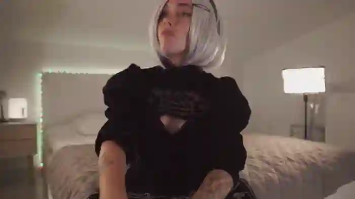 Sarah_Pink