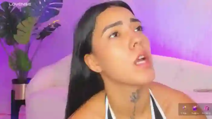 Miagomez1