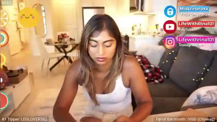 Missrinaroxx