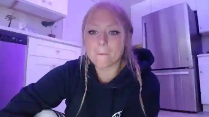 SneakyAlice