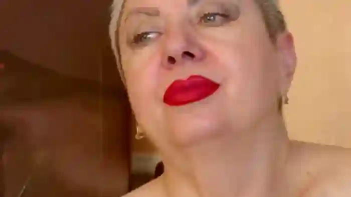 LADY__POSH