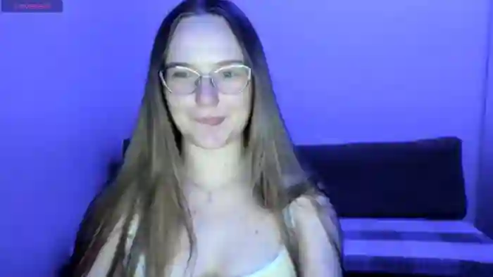 Shy_Melany