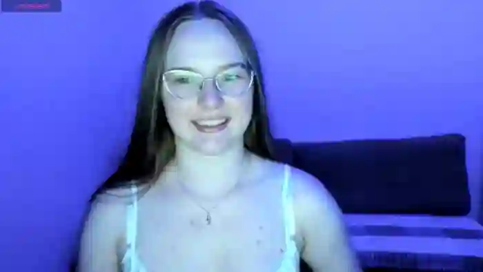 Shy_Melany