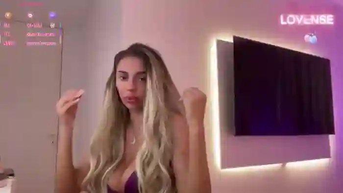 Serena_Devine