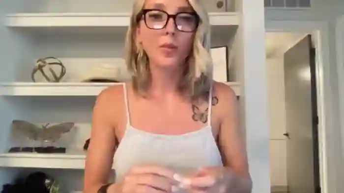 Izzybb18