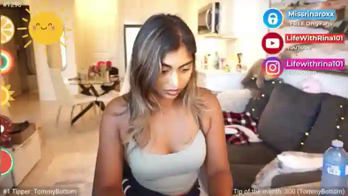 Missrinaroxx