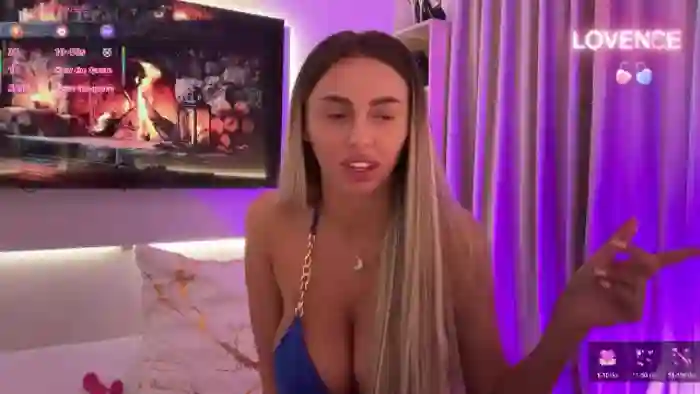 Serena_Devine