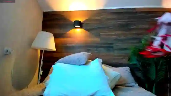 Alizee_Spicy