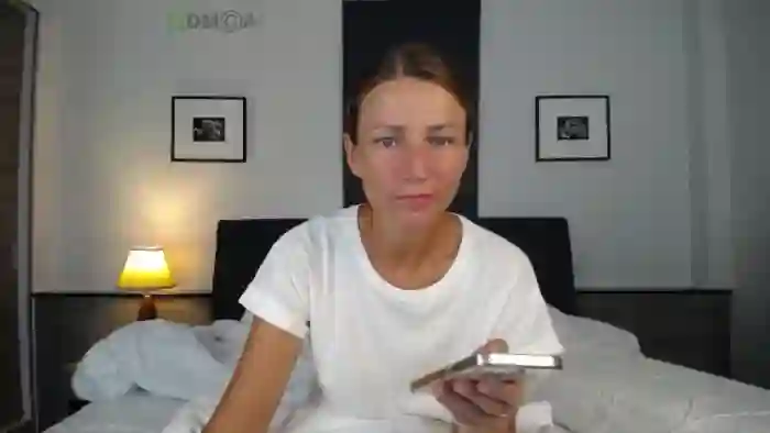 Anna_Shine89