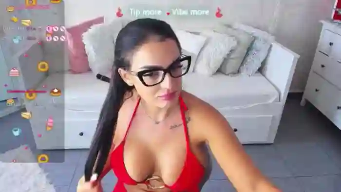LindsayDee