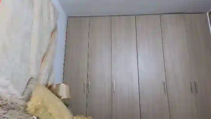 Mia_hott_