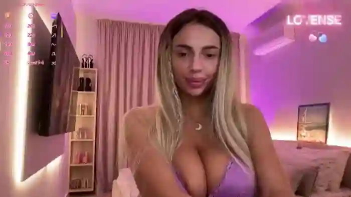 Serena_Devine