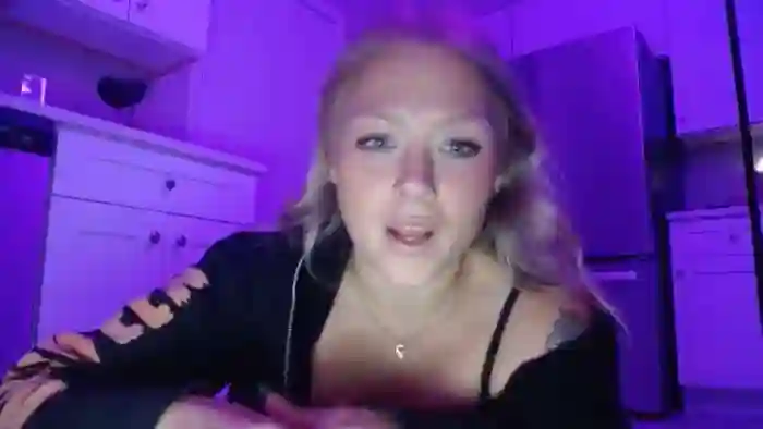 SneakyAlice