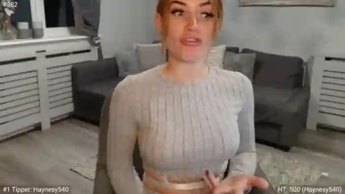 ItsLolaLauren