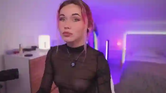 Sarah_Pink