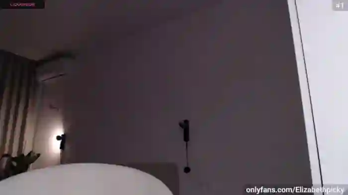 TooMuchGirl