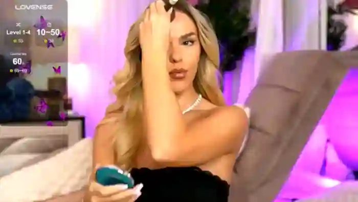 ChloeVelvet