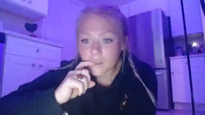 SneakyAlice