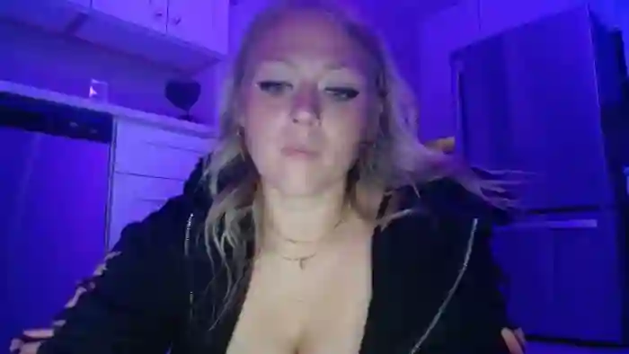 SneakyAlice