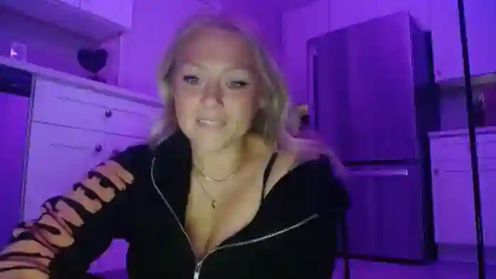 SneakyAlice