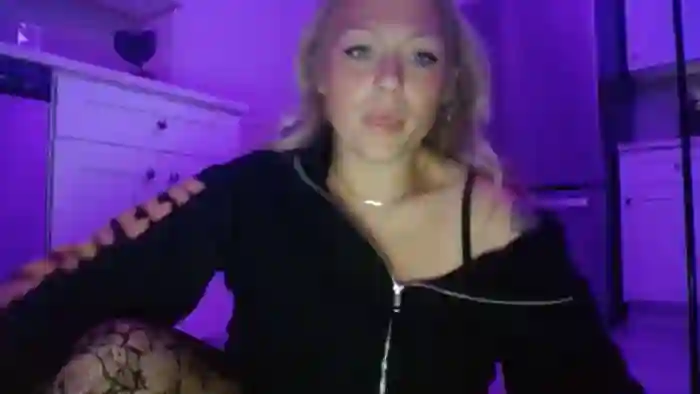 SneakyAlice