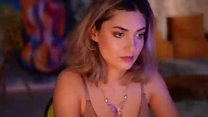 Allie_Synn