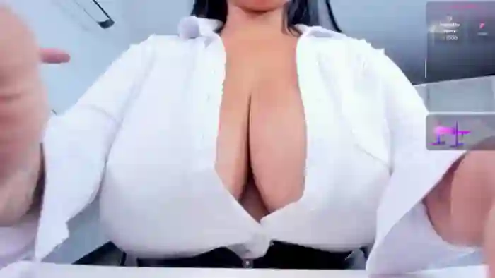 Racheel_boobs