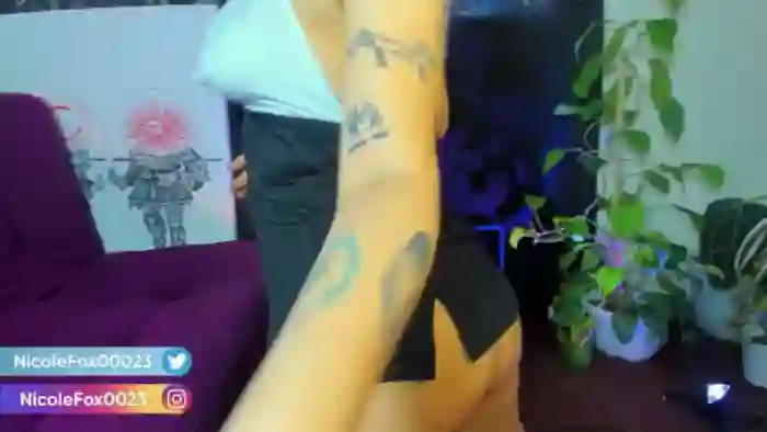 NicoleFox23