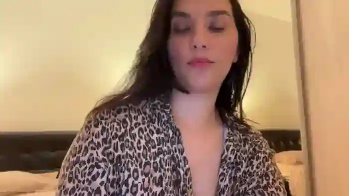 HOLY_BRUNE
