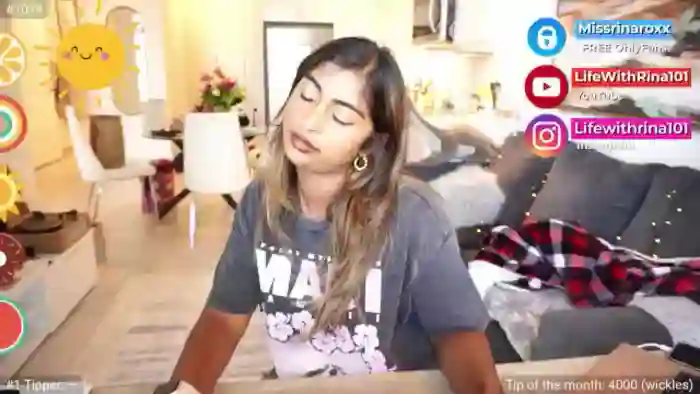 Missrinaroxx