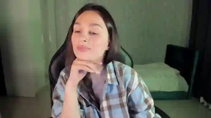 Ella_Stern