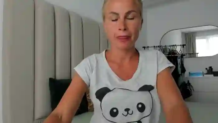 HRYSTINA_