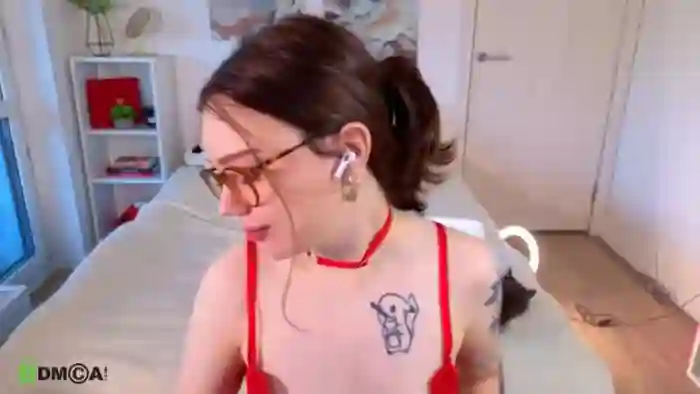 Milly_Saint