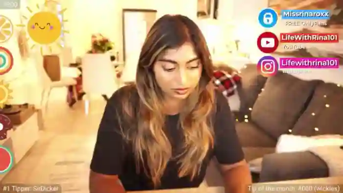 Missrinaroxx