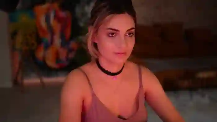 Allie_Synn