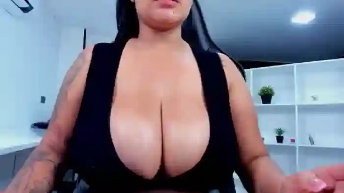 Racheel_boobs