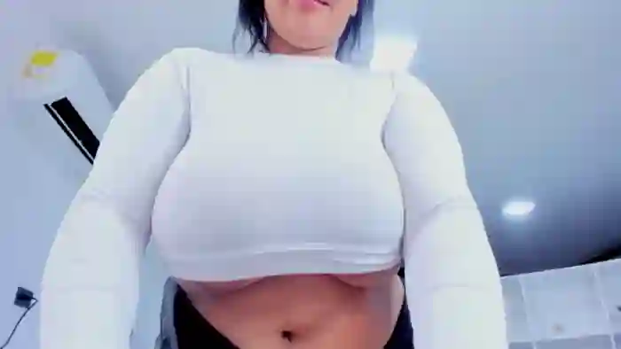Racheel_boobs