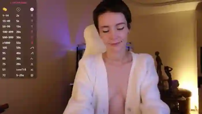 Alisija_