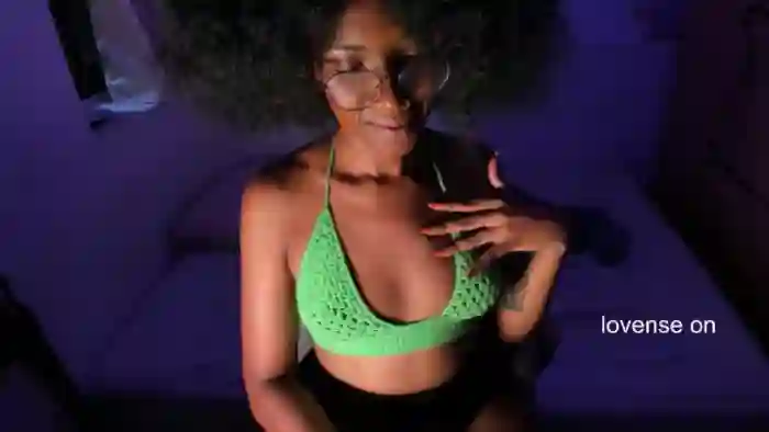 CarolineS