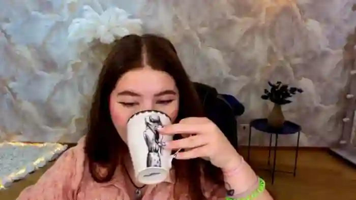 AdmireMyEyes