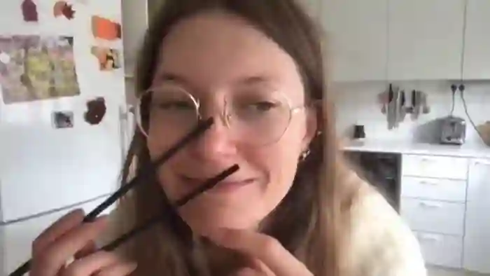 Kinky_orange