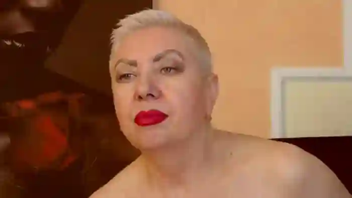 LADY__POSH